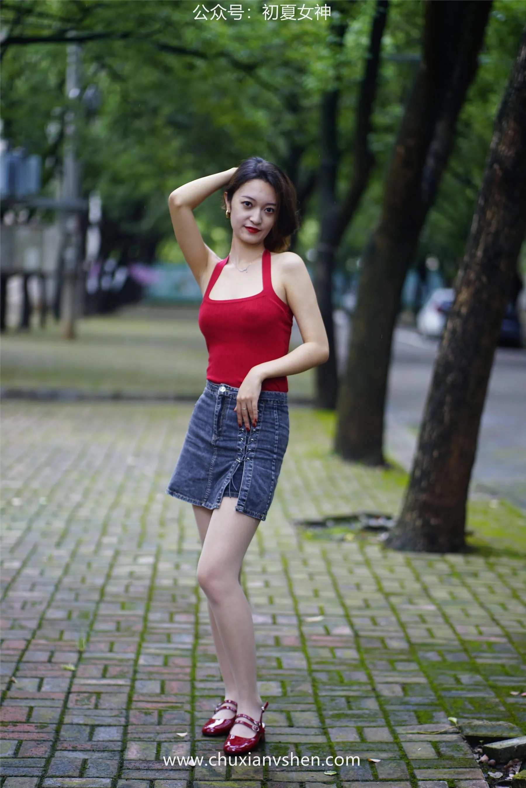 初夏女神 NO.045 依依 复古街头 [130P]插图8